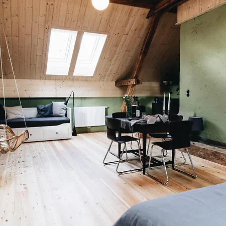 Villa100und10 By Seebnb Holiday home Klagenfurt am Woerthersee